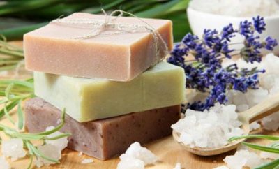 sapone-naturale-fatto-in-casa-ricette-fai-da--L-bHYX54